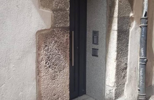 Old Town Apartment | Housingleón Main Square Suites