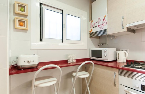La Ribera Apartment | How does DOWNTOWN ROOFTOP sound? Pretty spectacular, doesn’t it?