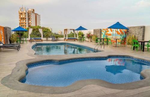 El Prado Hotel | Howard Johnson by Wyndham Barranquilla Versalles