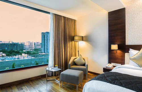 Nagavara Hotel | Howard Johnson by Wyndham Bengaluru Hebbal
