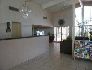 Phoenix Hotel | Howard Johnson by Wyndham Phoenix Airport/Downtown Area