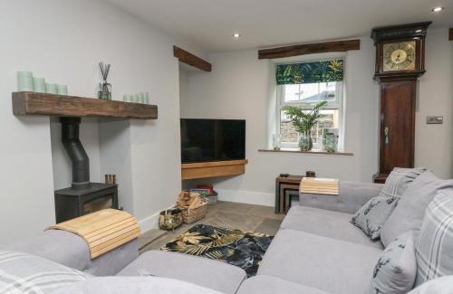 Sedbergh House | Howgill House