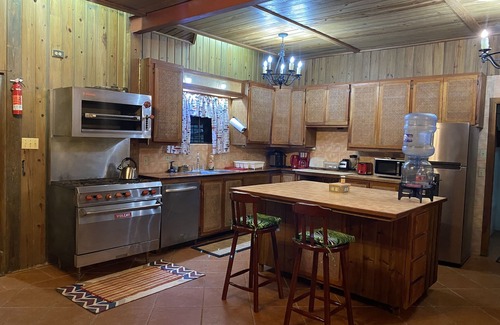 Bermudian Landing House | Howler Landing your home away from home