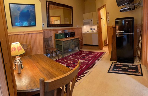 Hubbard Lake Cottage | Hubbard Lake West Shore Lakefront Cottage with stunning view