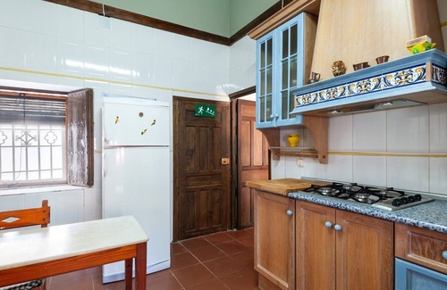 Villacarrillo Villa | Huerta José Miguel Mogón by Ruralidays