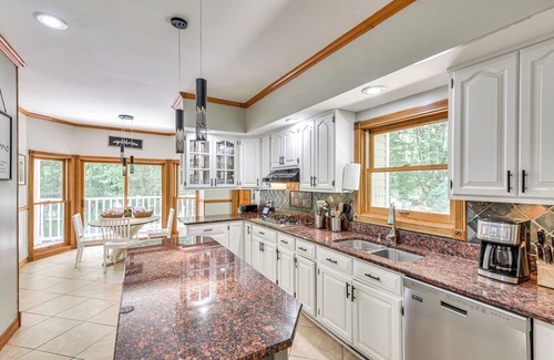 La Porte House | Huge Family Home w/Pool - 13 Mi to Lake Michigan!