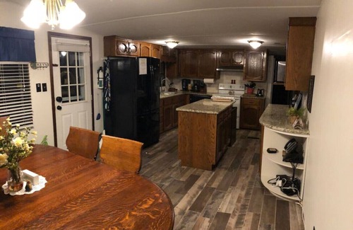 Cropwell House | HUGE Logan Martin Lake House
