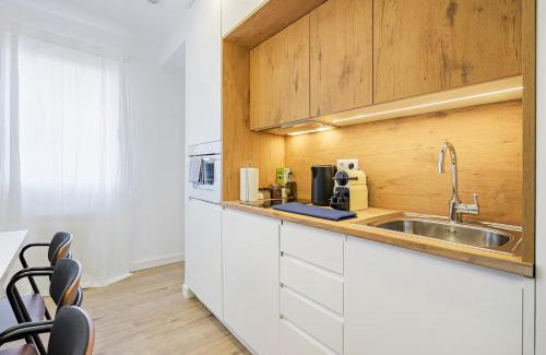 Leon Blum - Bon Coin Apartment | Hugo - appartement 4 personnes - check in h24 - wifi