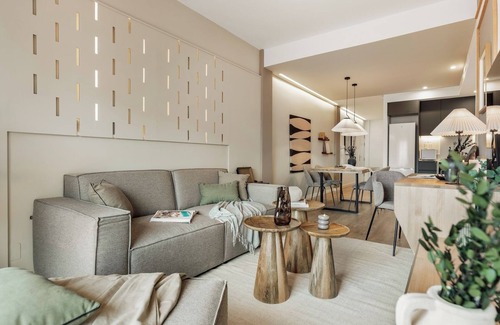 Les Corts Apartment | Huila - 2 bedrooms and balcony in Les Corts