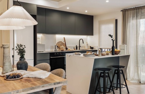 Les Corts Apartment | Huila - 2 bedrooms and balcony in Les Corts