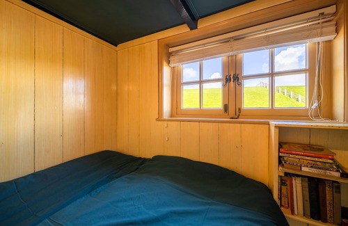 Nes House | Huize Moddergat! Slapen aan de Voet van de Waddenzee