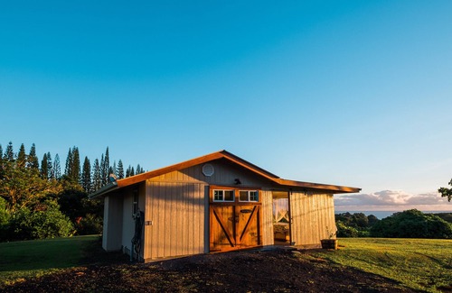 Hakalau Cottage | Hulili Tropical Fruit Farm - Pineapple Cottage