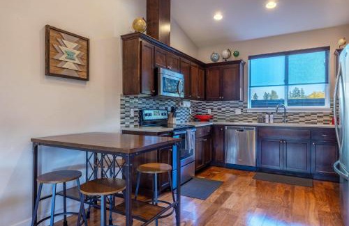 Hood River House | Hull Street Loft