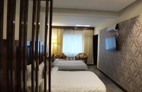 Changla Gali Hotel | Humming Bird Resort and Executive Suites