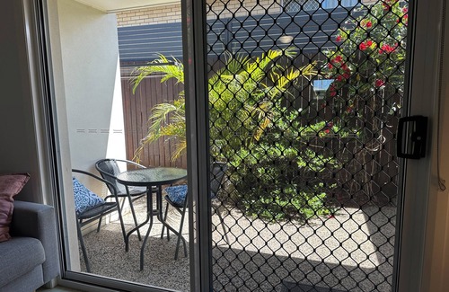 Rockville Apartment | “Hummingbird’ Apartments Entire rental unit in Toowoomba #3
