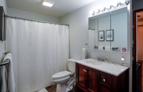 Ponce De Leon Bed & Breakfast | Hummingbird Suite - Your Relaxing Ozark Getaway