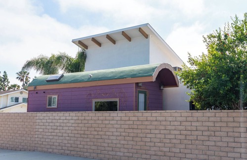 Huntington Beach House | Huntington Beach Tiny Home Near Ocean