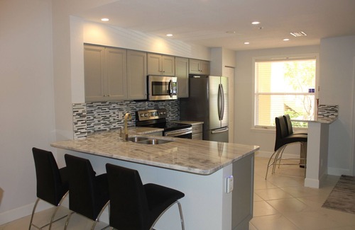 Naples Condo | Huntington Lakes Condo in Naples Florida