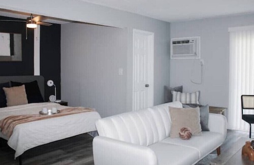 Huntsville Apartment | Huntsville Oasis Suite Location Near Downtown
