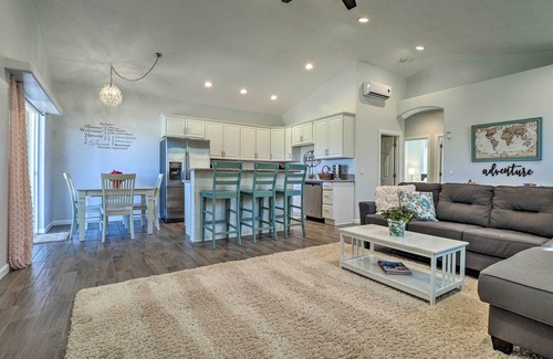 Hurricane Apartment | Hurricane Getaway w/Yard - 25 Mi to Zion!