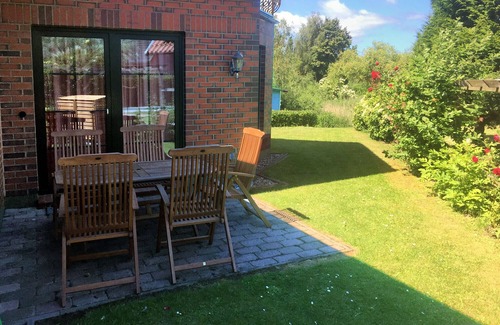 Kaltenhof House | Hus an Diek - Cozy holiday home in a quiet location.