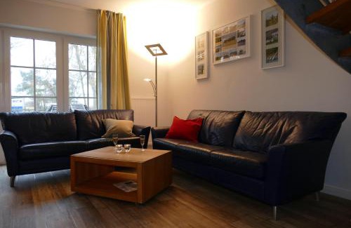 Vitte House | Hus-Hiddensee-Eckhaus-A