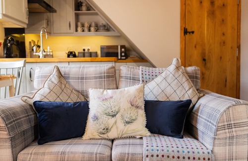 Barnard Castle Cottage | Hush Cottage