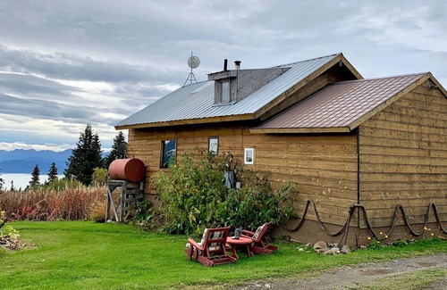 Fritz Creek House | Husky Ranch-Glacier & Bay Views! Charming Home-Gentle Wilderness-Serenity