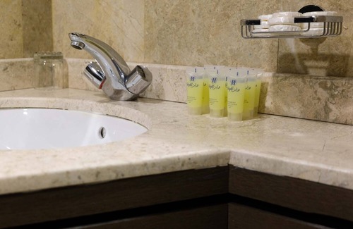 Mecca Hotel | Hussain Biyari Hotel