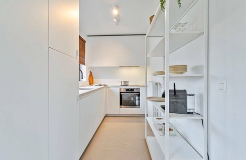 Duinbergen Apartment | Huswell - Renovated apartment by the beach in Knokke-Heist