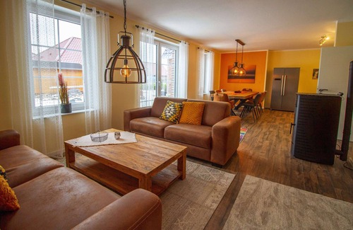 Visquard House | Huus Viskert