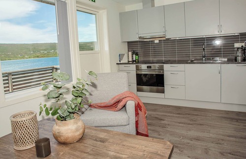 Nord-Lenangen Apartment | Hvalbu - Lyngen Experience Apartments