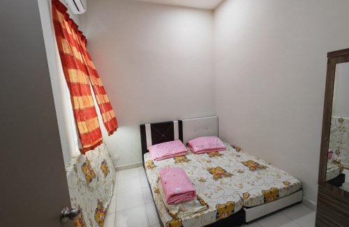 Sungai Pelek House | HW Homestay Bagan Lalang