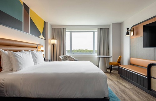 Rosemont Hotel | Hyatt Centric Chicago Ohare