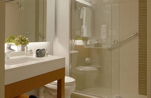 Strabane Hotel | Hyatt Place at The Hollywood Casino/Pittsburgh - South