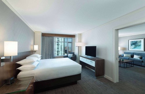 Downtown Denver Hotel | Hyatt Regency Denver at Colorado Convention Center