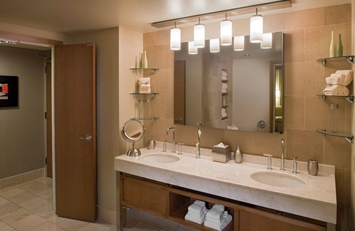 Downtown Denver Hotel | Hyatt Regency Denver at Colorado Convention Center