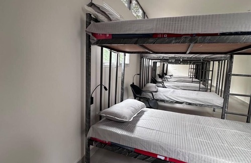 Koramangala Hotel | Hyfit BNB