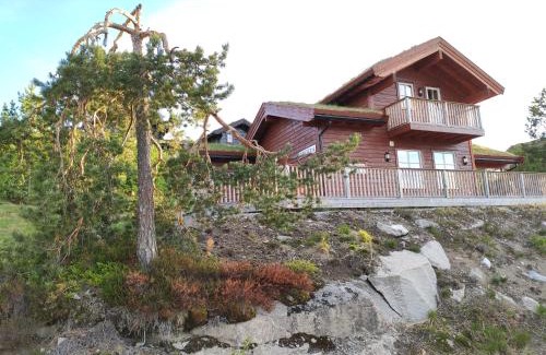 Kviteseid House | Hyggelig Blikk - Mountain Cabin with Sauna & Ski Access