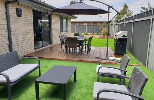 Yarrawonga House | Hyland Hideaway Yarrawonga