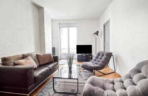 Comedie Apartment | Hyper centre Montpellier Appart avec balcon privé