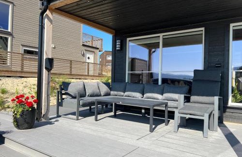 Kviteseid House | Hytte nær vannet, jacuzzi og sauna