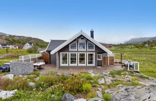 Botnhamn House | Hytte ved havet på Brensholmen, nær Sommarøy, Tromsø