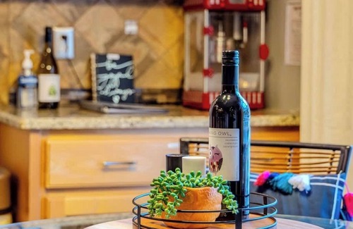 Hope Mills House | I-95 | Fire Pit I Billiards I Lake | Kayak| Pool+