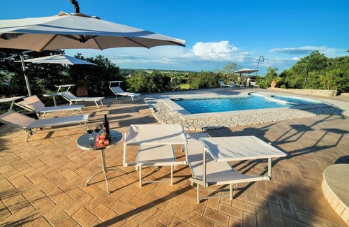 Montefiascone Villa | I Gigli di Bolsena - Exclusive Villa Rental in Montefiascone, Lake Bolsena