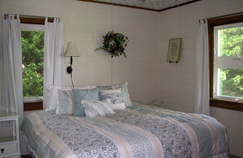 Ophelia Cottage | I Love To Fish Cottage On Chesapeake Bay - Kayaks Included