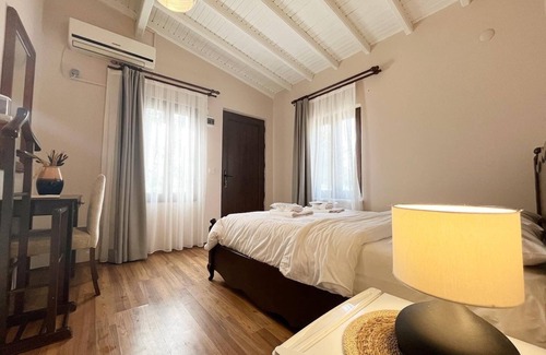 Bozcaada Bed & Breakfast | İrmak Bag Evi