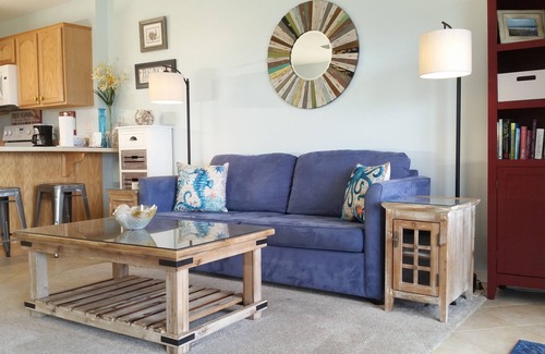 Fort Walton Beach Condo | I.S.107- Charming! Ground Floor Only Steps to the Beach! Beach Service Included!