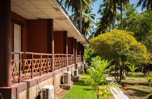 Udumalaipettai Resort | Ibex River Resort, Pollachi