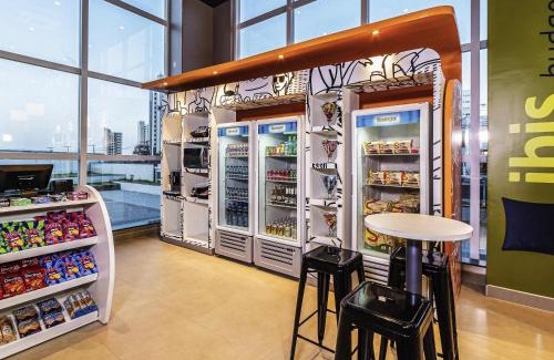 Praia de Iracema Hotel | Ibis Budget Fortaleza Praia de Iracema